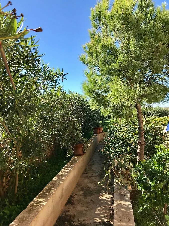 Dammuso Villa Lampedusa 0*,